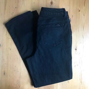 2/$30 Chico’s The So Slimming Black Jean 1.5 (27”inseam)